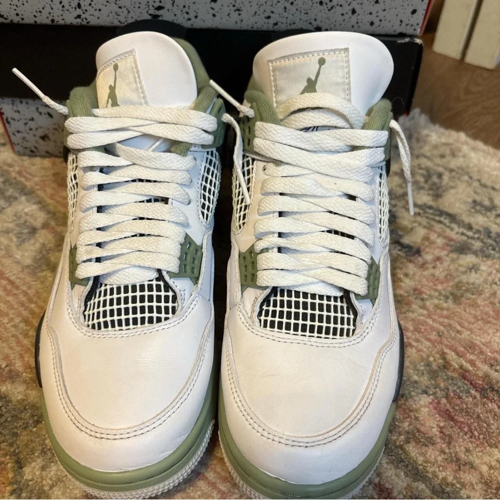 sea foam green jordan 4s - Picture 2 of 5